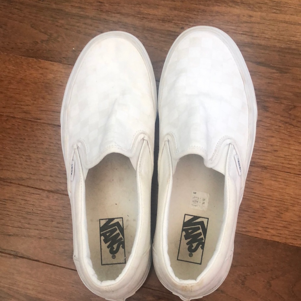 VANS white checkerboard shoes